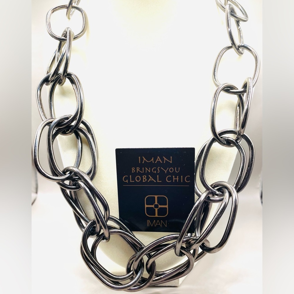 Iman Global Chic gunmetal big chain link necklace. NWT. Bold and chunky.